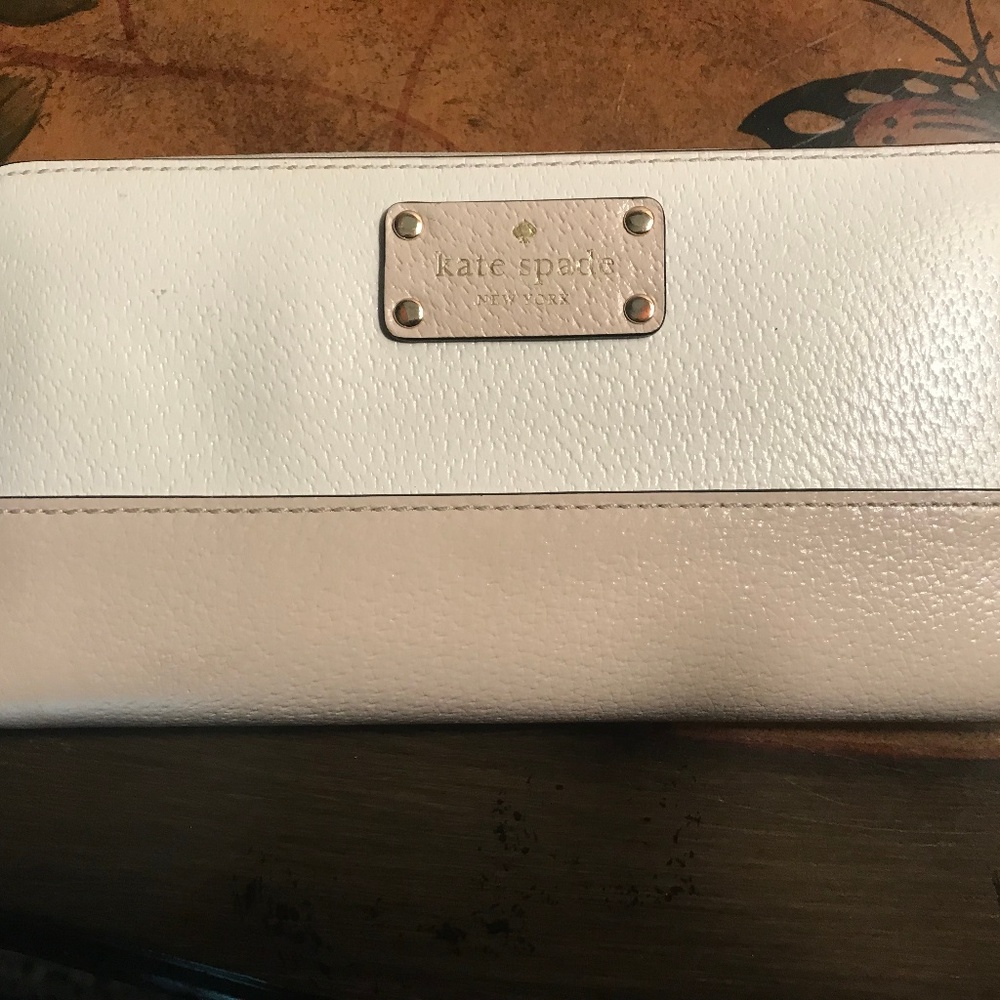 Kate Spade Handbag with matching Wallet - Picture 5 of 6